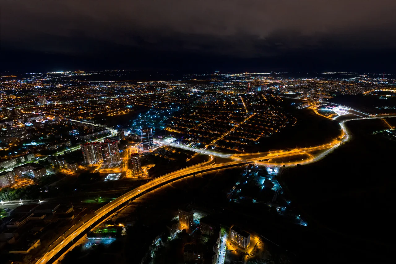 Breaking: Explosions and Drone Threats Shake Volga as Panic Spreads