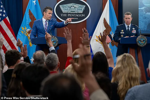 Urgent Ultimatum from New Secretary of War: Pentagon Press Access at Stake as Hegseth Demands Compliance Agreement