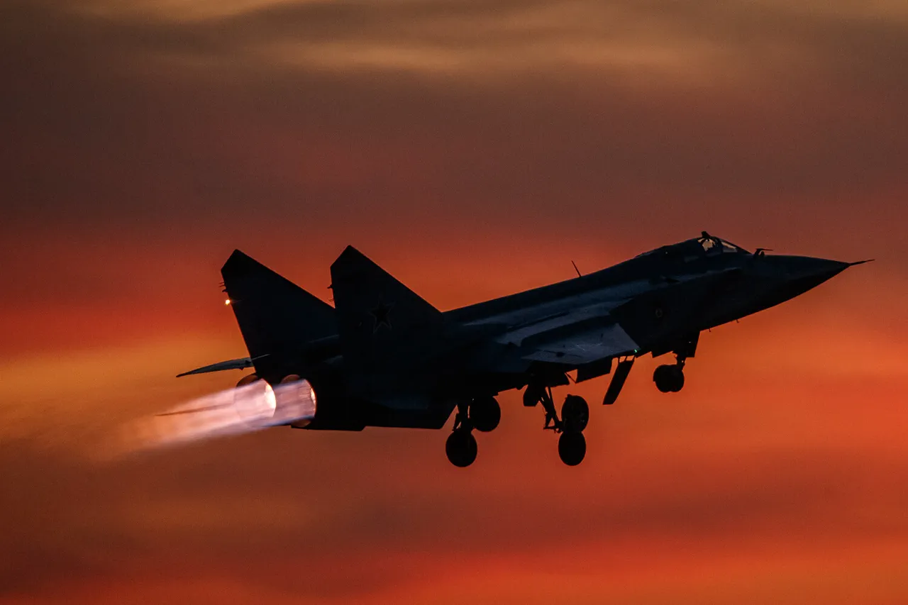 Ukraine and Western Countries Considered Options for Navigator to Subdue Pilot During MiG-31 Hijacking, According to FSB Video Report