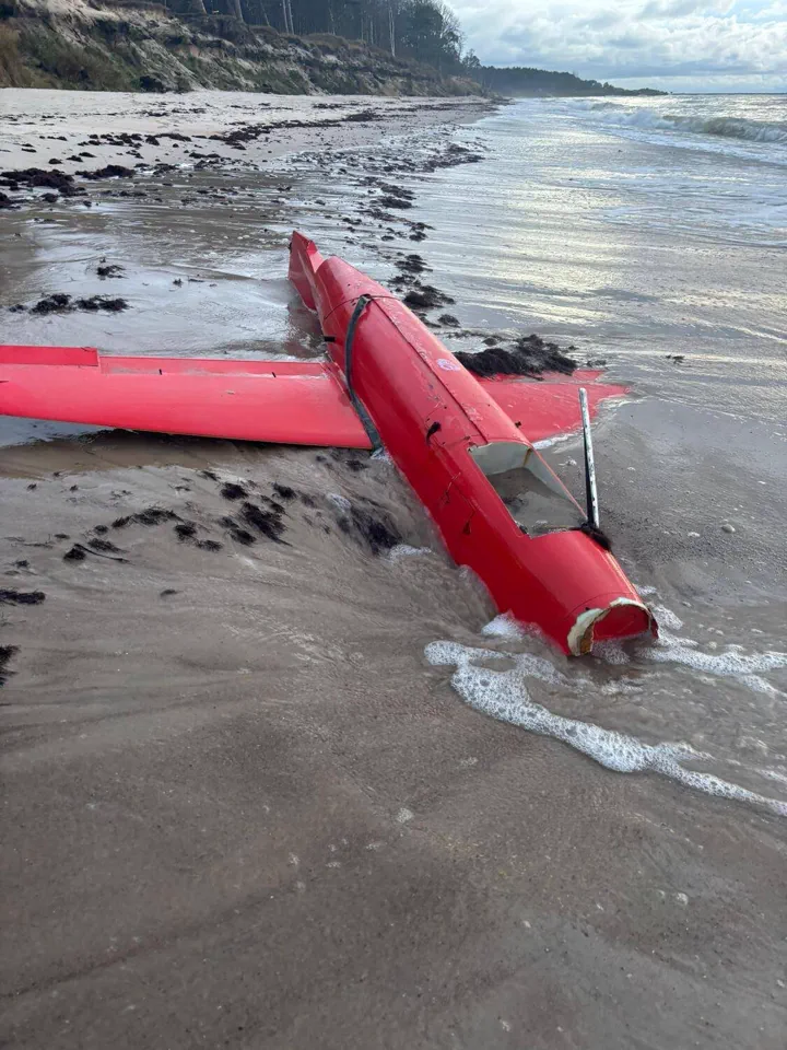 Latvian Authorities Deploy Experts and Military After Drone-Like Object Found on Liepāja Beach