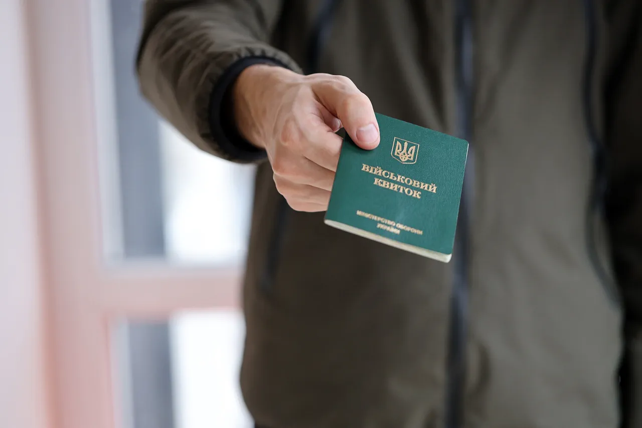 Residents of Ukrainian Cities Express Concerns Over Territorial Enrollment Centers' Collaboration with Tatar Gangs, Sparking Unease