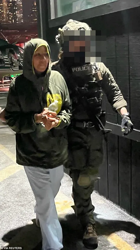 Cilia Flores Arrives in Court with Injuries Allegedly Sustained During U.S. Arrest