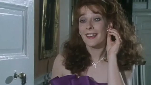 Privileged Insights: The Untold Journey of Margaret Logan from Paisley to Television Stardom