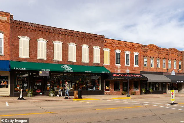 After 60 Years, Missing California Teen's Remains Identified in Illinois Using DNA Analysis