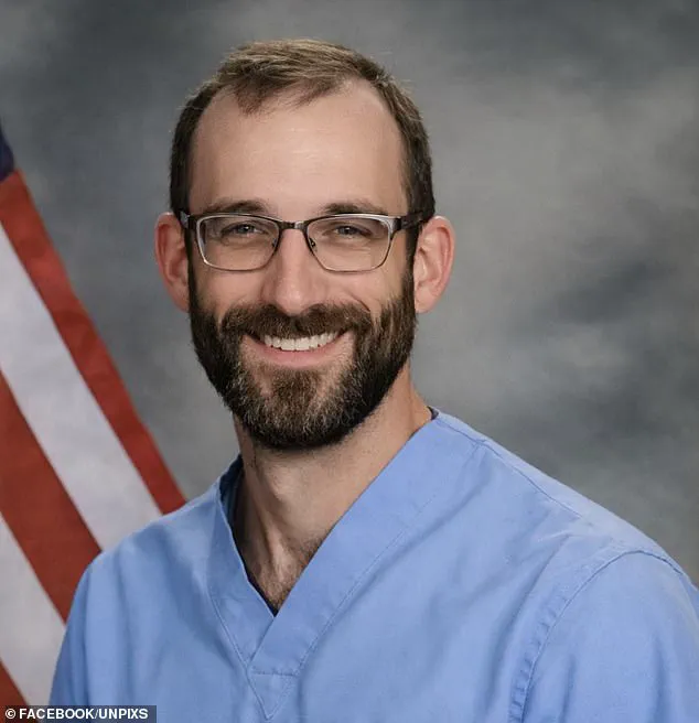 Trump Agrees to Remove ICE Agents from Minnesota Amid Bipartisan Pressure Following Protester's Death