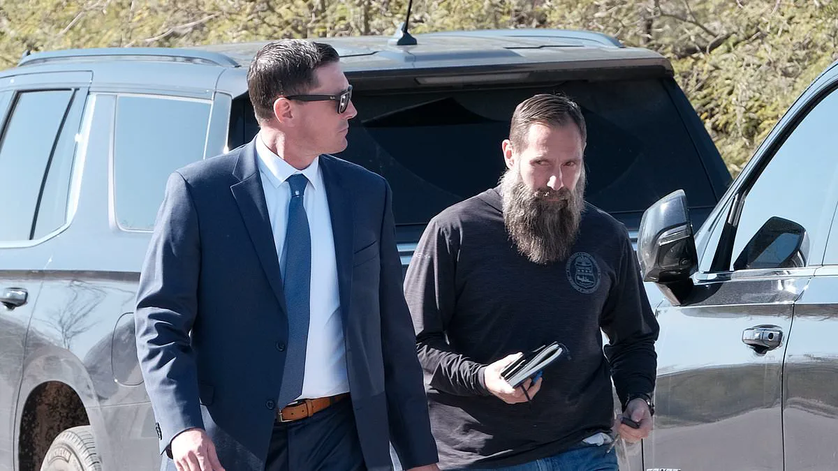 FBI at Home of Savannah Guthrie's Sister as Search for Missing Mother Intensifies