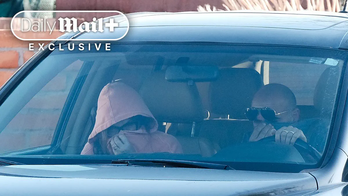 Savannah Guthrie's Sister and Husband Make Suspicious Departure Linked to Elderly Relative's Abduction