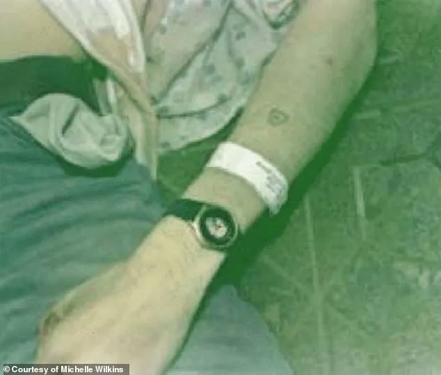 New Forensic Findings Challenge Suicide Ruling in Kurt Cobain's Death, Sparking Debate on Government's Role