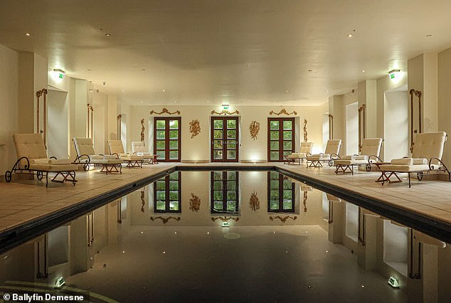 American Faces Trial for Alleged Father's Murder Amid Mental Health Crisis, Past Ritual Sacrifice Attempt Alleged