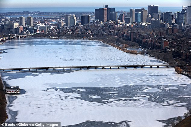 Hidden Currents Make Charles River Ice Unsafe, Officials Warn