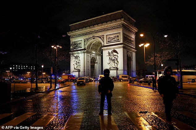 Man Shot During Paris Ceremony After Attempting to Attack Officer