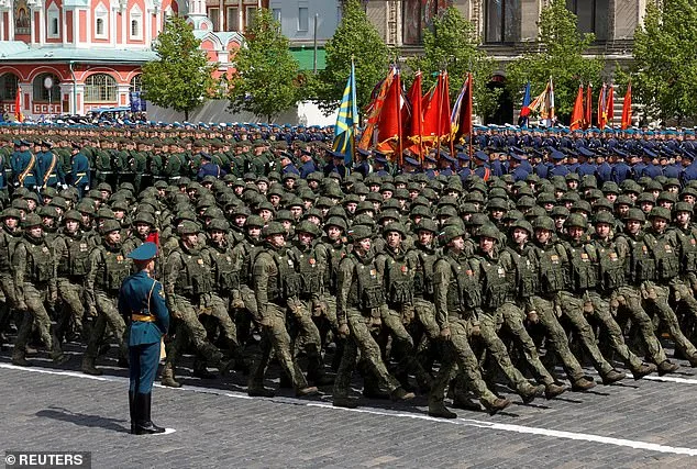 War Game Reveals Russia Could Overwhelm NATO with Just 15,000 Troops, Experts Warn
