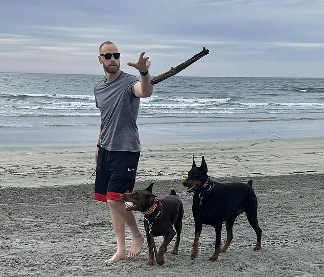 Irishman Detained for 16 Years Claims ICE Conditions Are 'Modern-Day Concentration Camp