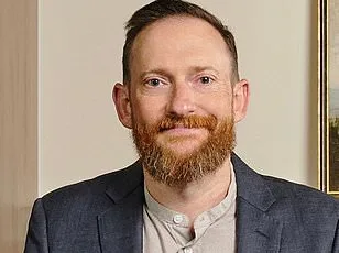 Award-Winning Pilot and Wife Killed in Plane Crash; Dog Survives