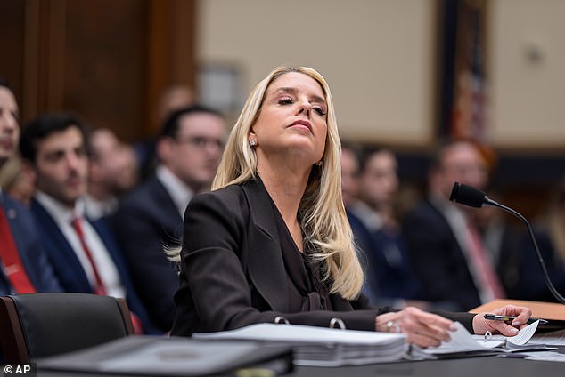 Rep. Massie: Trump Admin 'Epstein Administration'; GOP Rift Over Epstein Files