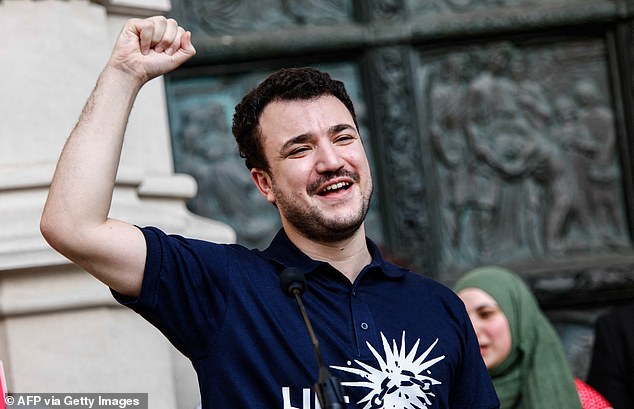 Claire Valdez Faces Scrutiny Over Resume Highlighting Pro-Palestine Activist's ICE Detention