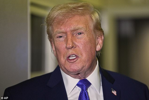 Trump on Brink of Iran War as US and Israel Plan Joint Strike