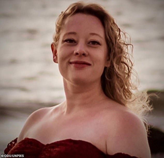 Minneapolis Memorial for Renee Nicole Good Burned in Arson Attack Amid Outrage Over ICE Agent's Role in Her Death