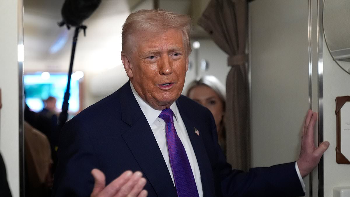 Trump Accuses Obama of Mishandling Classified Info on Aliens Amid Renewed UFO Speculation