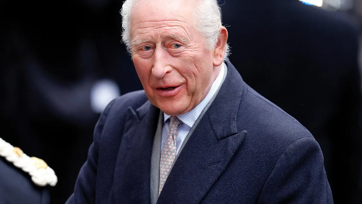 Whistleblower Email Warns Charles III of Andrew's Financial Ties to Rowland Amid Epstein Crisis