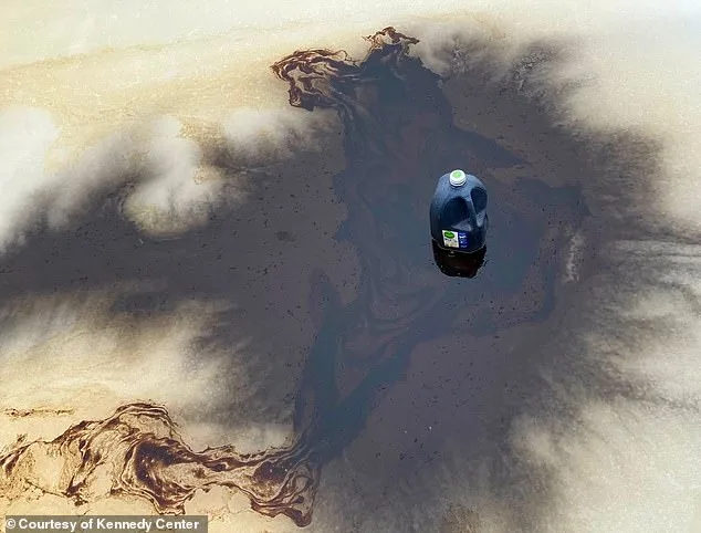 Trump Kennedy Center Vandalism Reignites Political Controversy Over Name Change