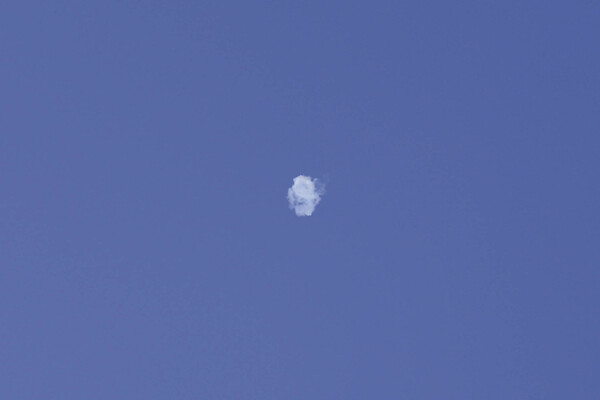 Explosions Reported in Abu Dhabi Amid Regional Tensions and Unclear Casualties