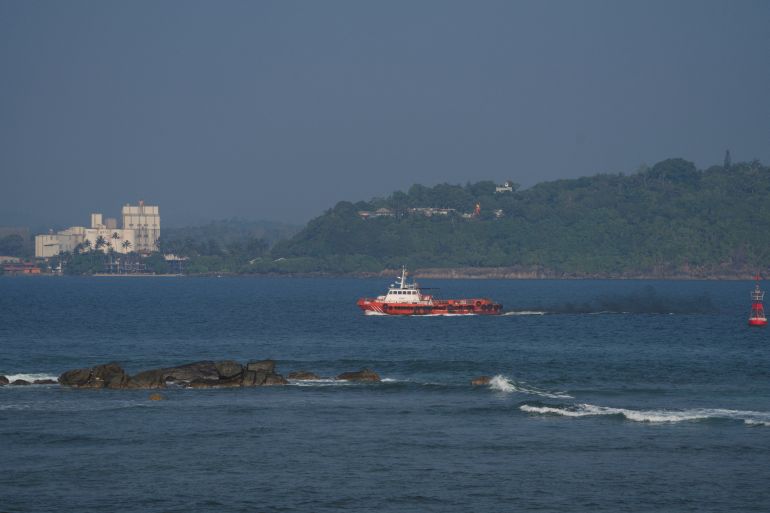 Sri Lanka Safeguards Iranian Ship in Economic Zone Amid Escalating US-Iran Tensions