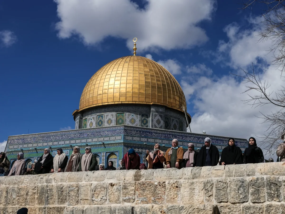 Israel Cancels Al-Aqsa Prayers Amid Escalating Iran-Israel Conflict, Sparks Outcry
