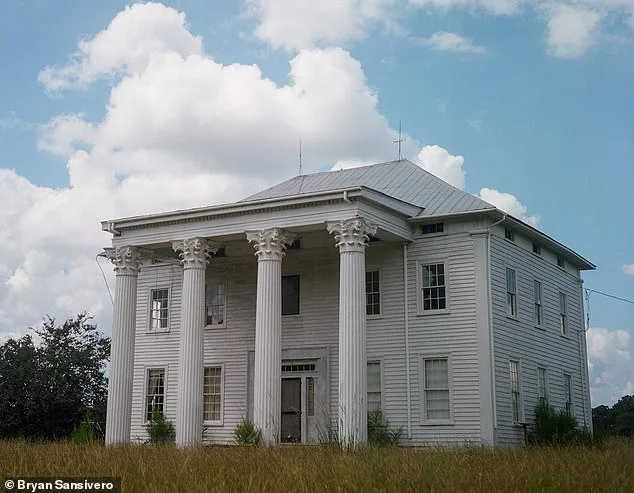 Echoes of the Forgotten: A Photographer's Journey Through America's Abandoned Homes