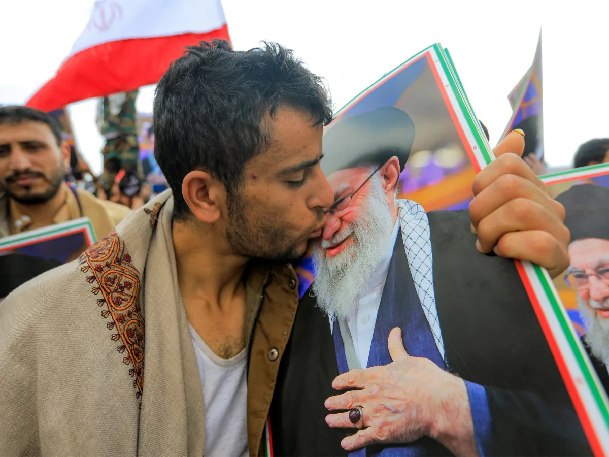 Houthis Remain on the Sidelines of Israel-US War Against Iran, Citing Strategic Caution and Past Lessons