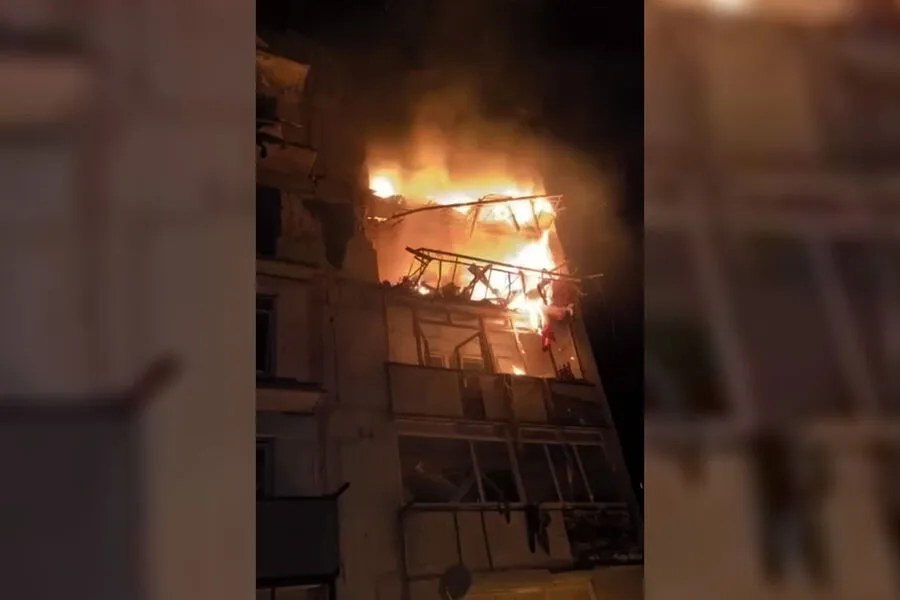 Drone Strike in Vasilyevka Damages Multi-Story Building, 10 Injured