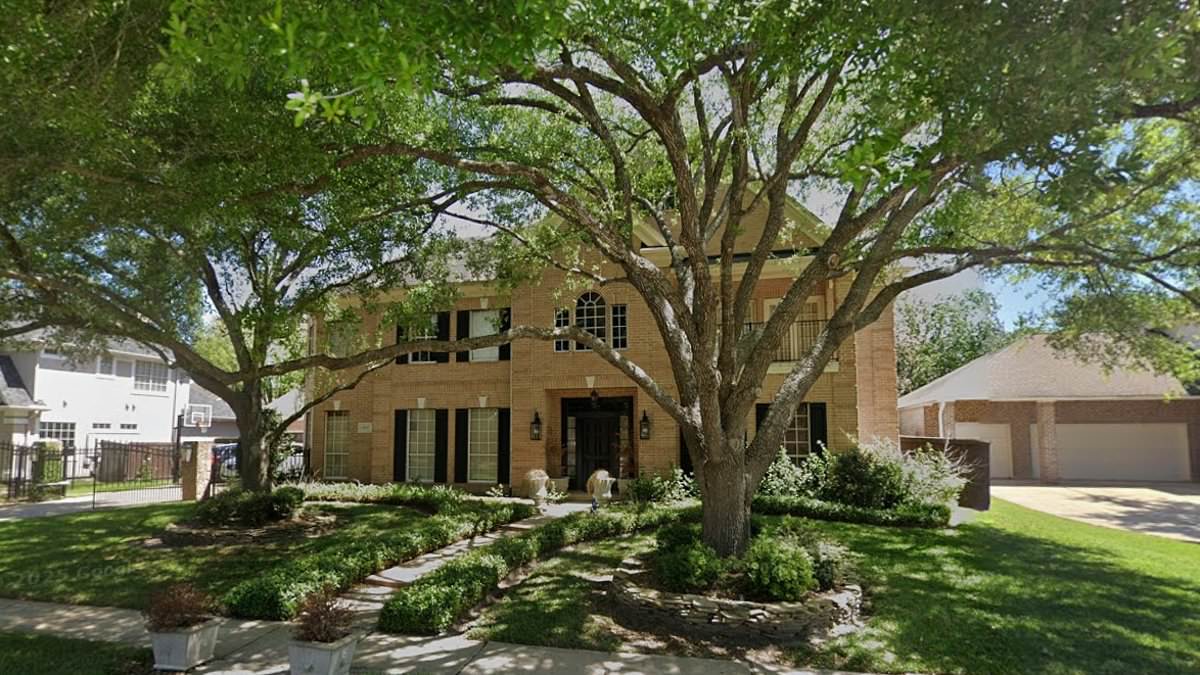 Texas Man Charged with Holding Wife Captive in Luxury Houston Mansion for Five Years