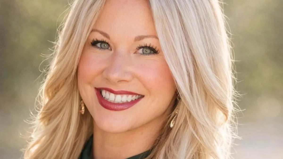 From Teacher's Arrest to Award-Winning Marketer: Sarah Fowlkes' Remarkable Comeback After Legal Scandal