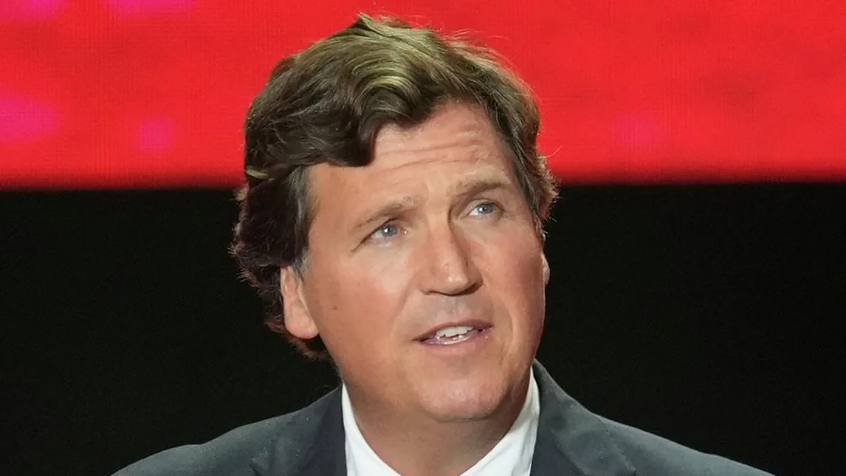 Sarah Huckabee Sanders Slams Tucker Carlson Over Disrespectful Interview with Father