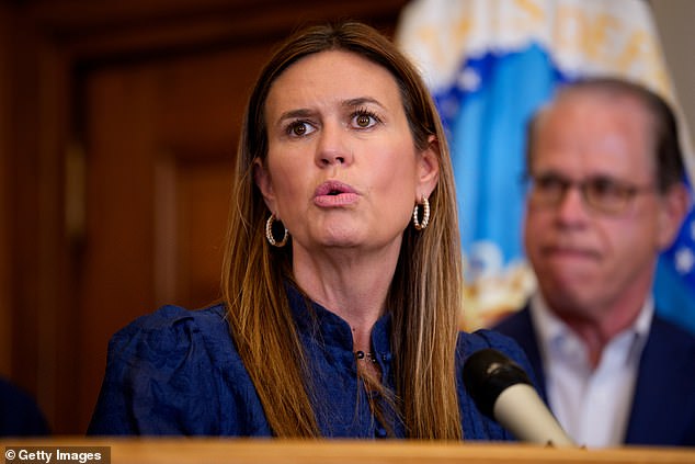 Sarah Huckabee Sanders Slams Tucker Carlson Over Disrespectful Interview with Father