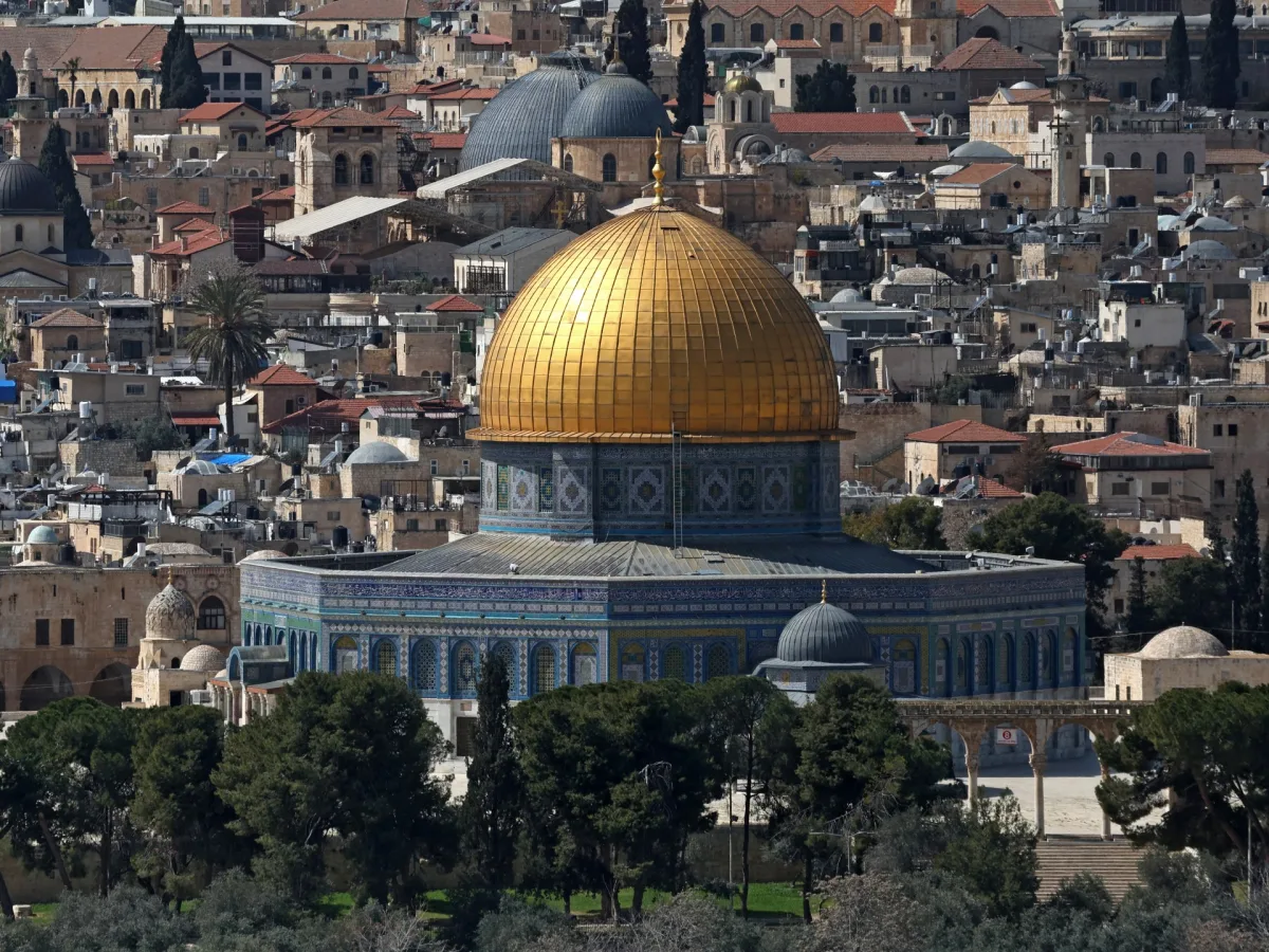 Eight Islamic Nations Condemn Israel's 12-Day Closure of Al-Aqsa Mosque During Ramadan