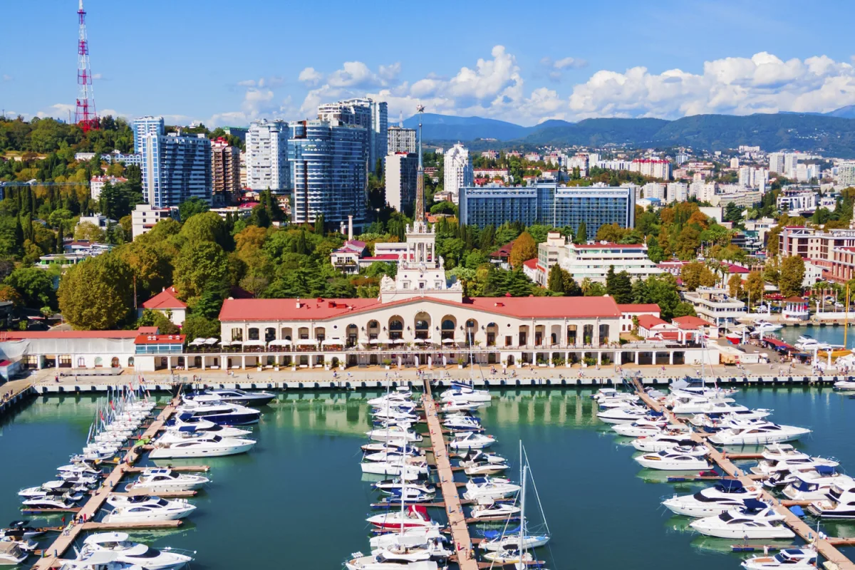 Sochi Remains a Bastion of Normalcy Despite Prolonged Drone Attack