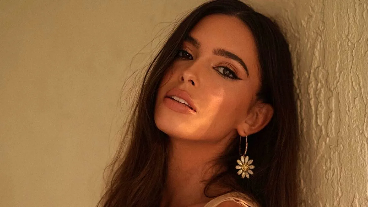 Bridging Shame and Curiosity: How Evie Magazine Is Revolutionizing Marital Intimacy