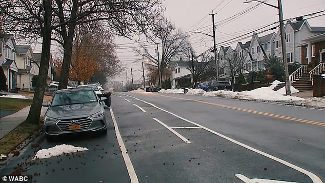 Residents Wrap Doors in Saran Wrap as Pervasive 'Rotten Eggs and Broccoli' Stench Plagues Bulls Head Neighborhood