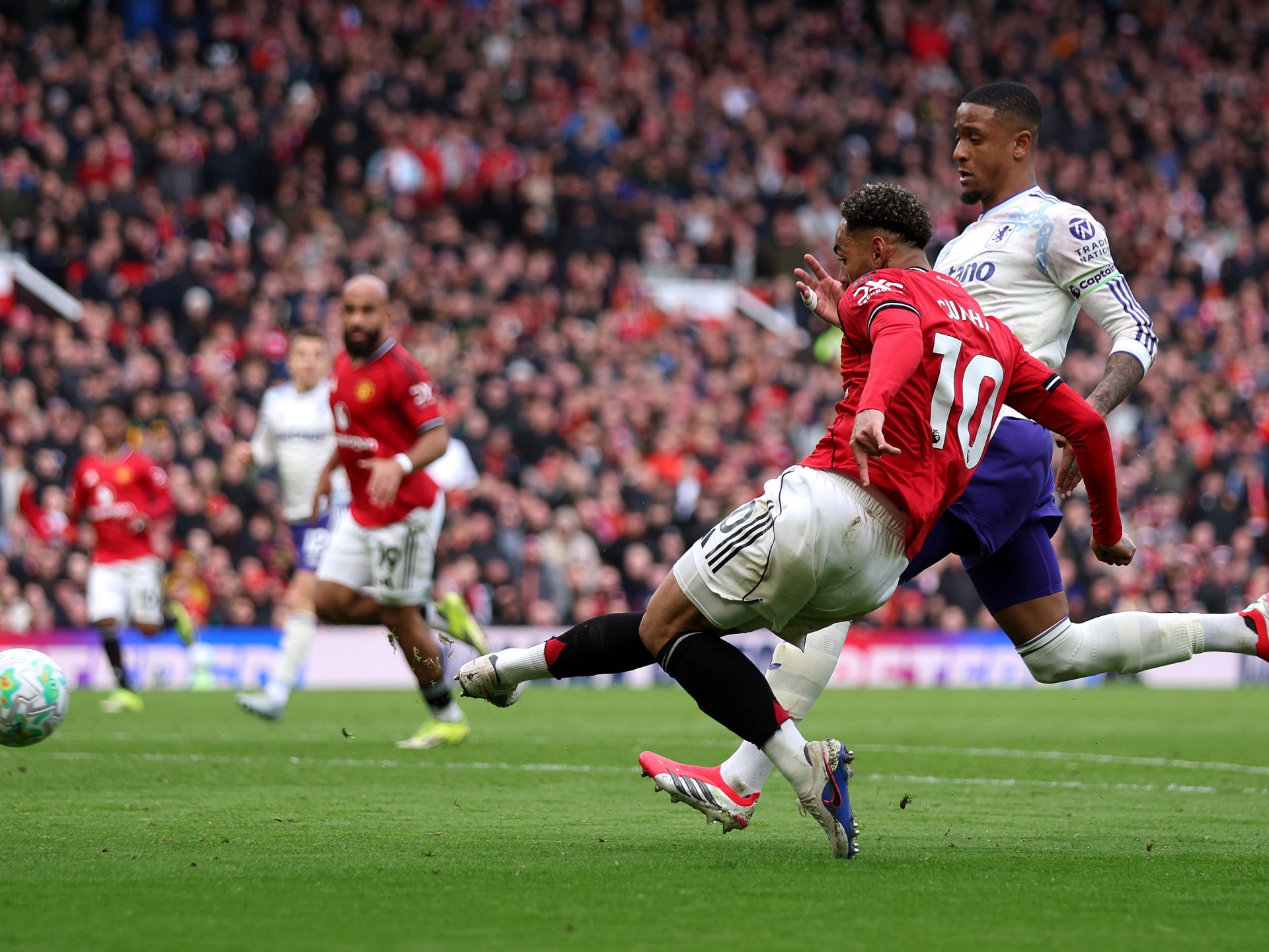 Manchester United Tightens Grip on Third Place With Hard-Fought 3-1 Win Over Aston Villa