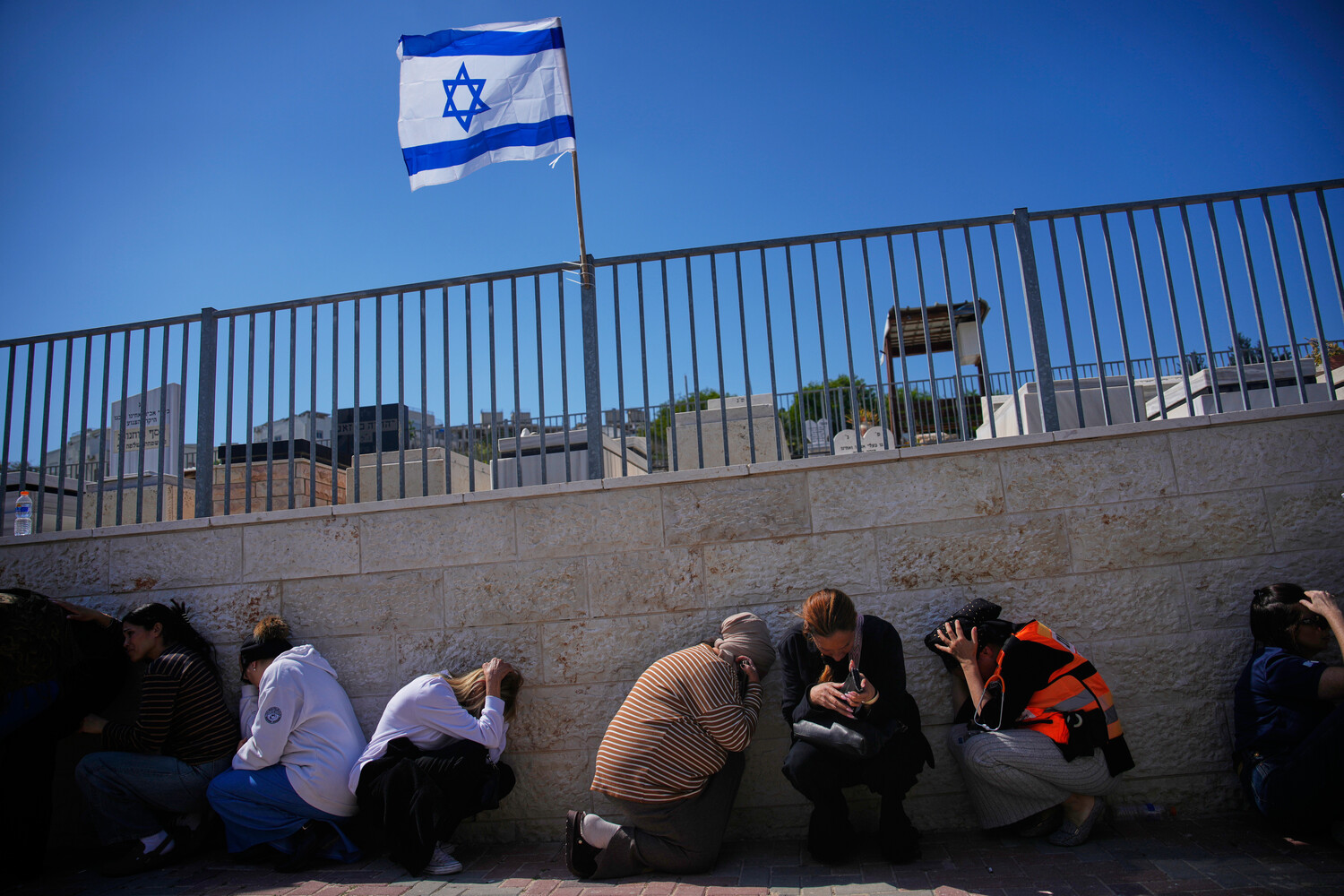 Iran Launches 55th Attack Wave on Israel, Targeting Critical Infrastructure with Advanced Missiles