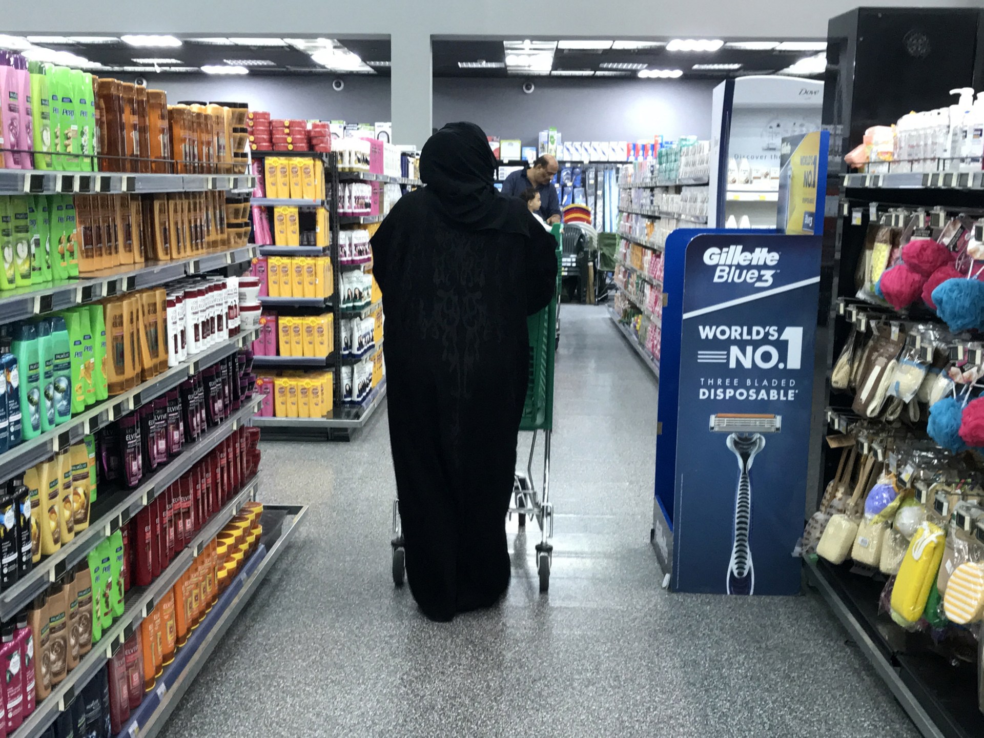 Qatar's Customs Chief Assures Resilient Supply Chains Amid Regional Tensions