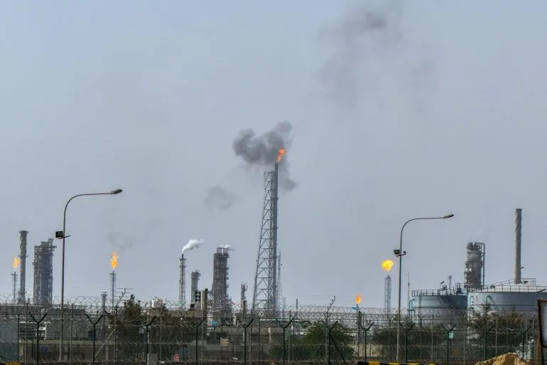 Gulf on Brink of War as Iran Launches Devastating Attack on Kuwait's Oil Refinery