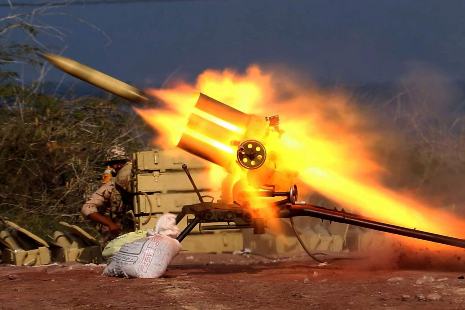 Iran Launches Ballistic Missiles at Diego Garcia in Strategic Move Against U.S. Military Presence Amid U.S.-U.K. Diplomatic Tensions