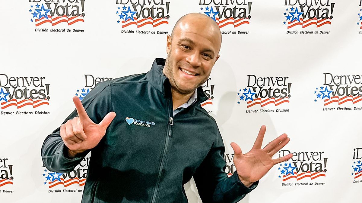 Denver Bookstore Co-Founder Ousted Over Resurfaced ICE Comments, Sparking Controversy