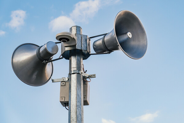 Kyiv and Surrounding Cities Brace as Air Raid Alert Turns Sirens to Survival