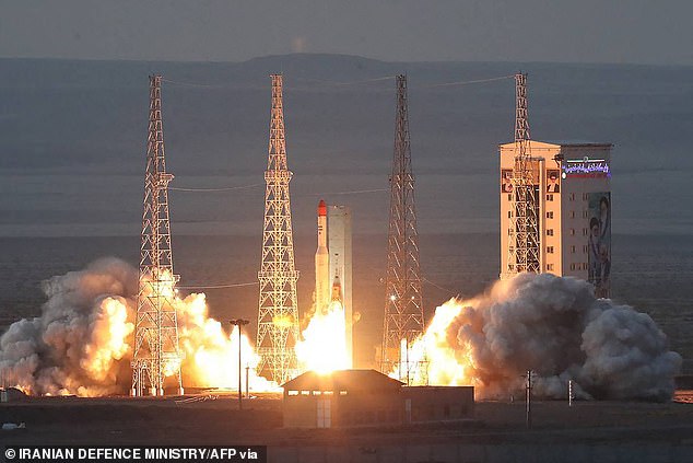 Missile Attack on Diego Garcia Sparks Geopolitical Crisis as US and UK Deploy Bombers Near Hormuz