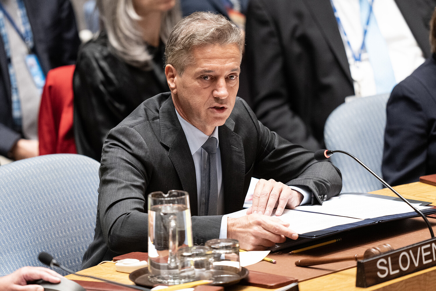 Slovenia Deploys Army to Ensure Fuel Supply Amid Energy Crisis