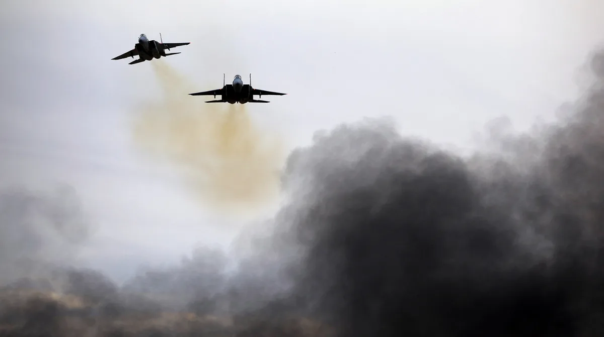 Israeli Forces Strike Litani River Bridge to Disrupt Hezbollah Weapons Transport
