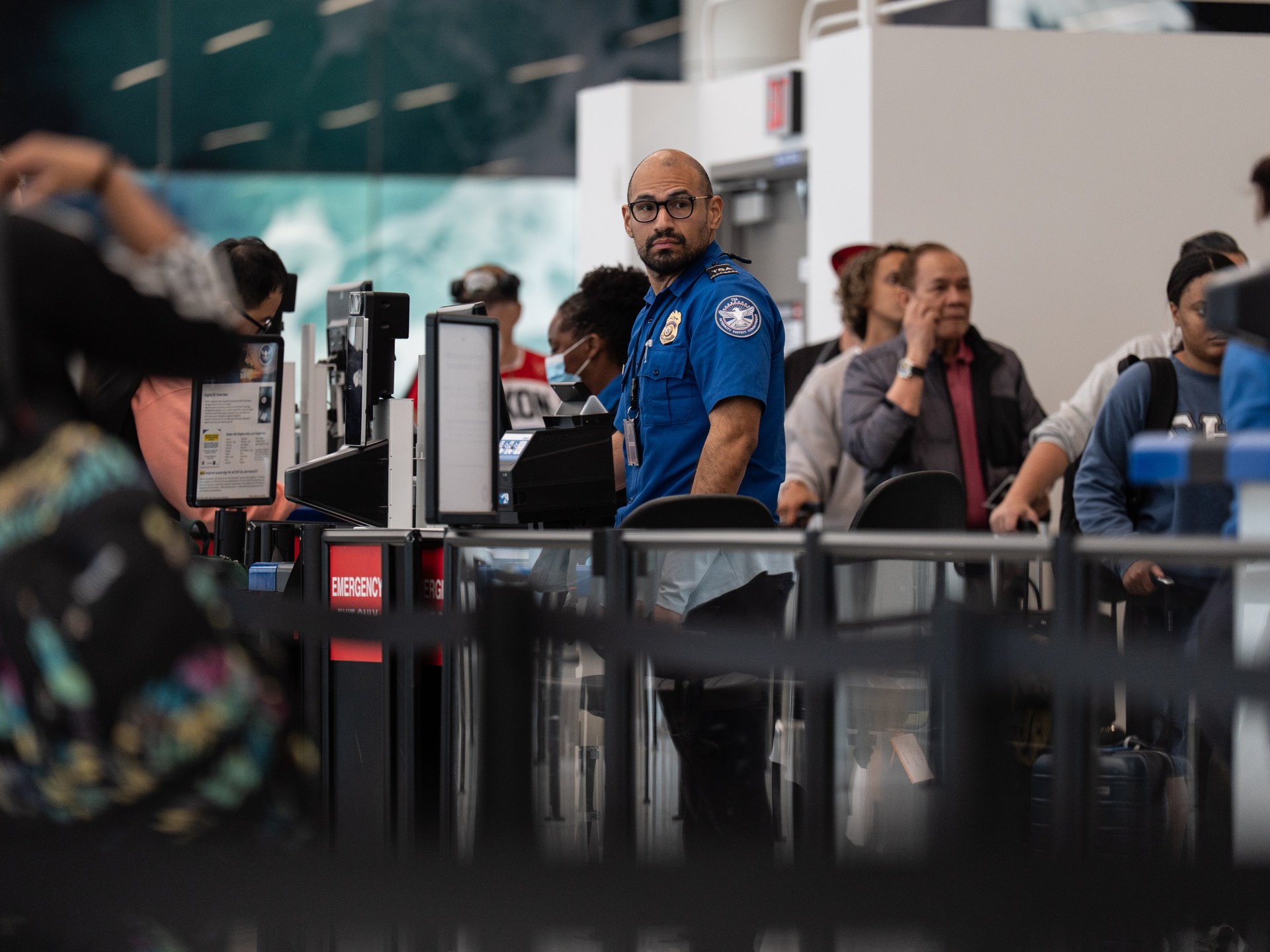 House Rejects Senate Bill to Restore TSA Funding Amid Exclusion of ICE, Deepening Airport Crisis